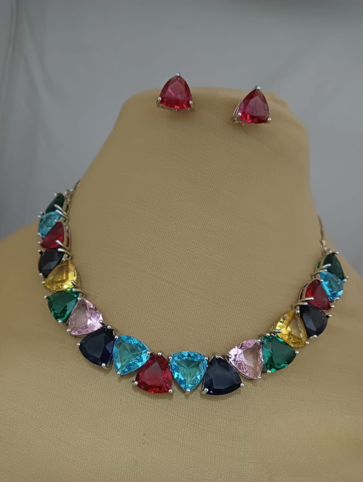 Olivia set with earrings