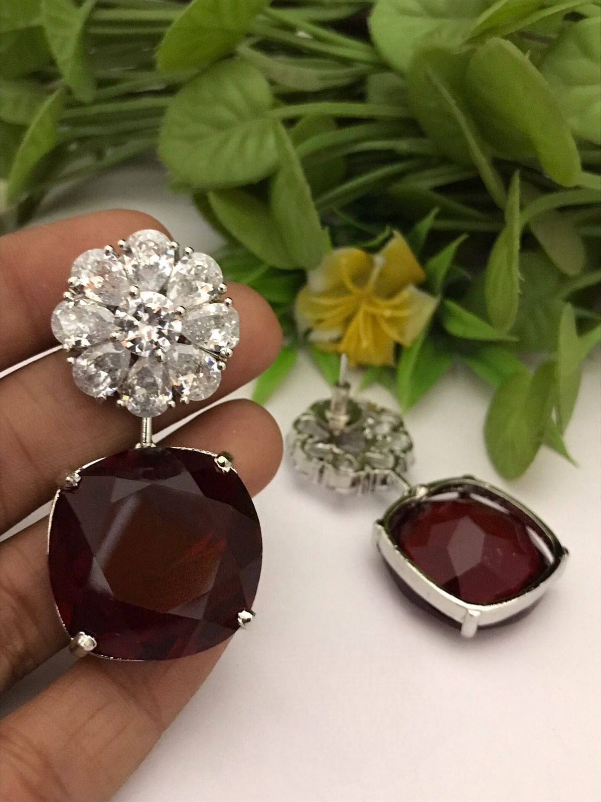 Kainat earrings