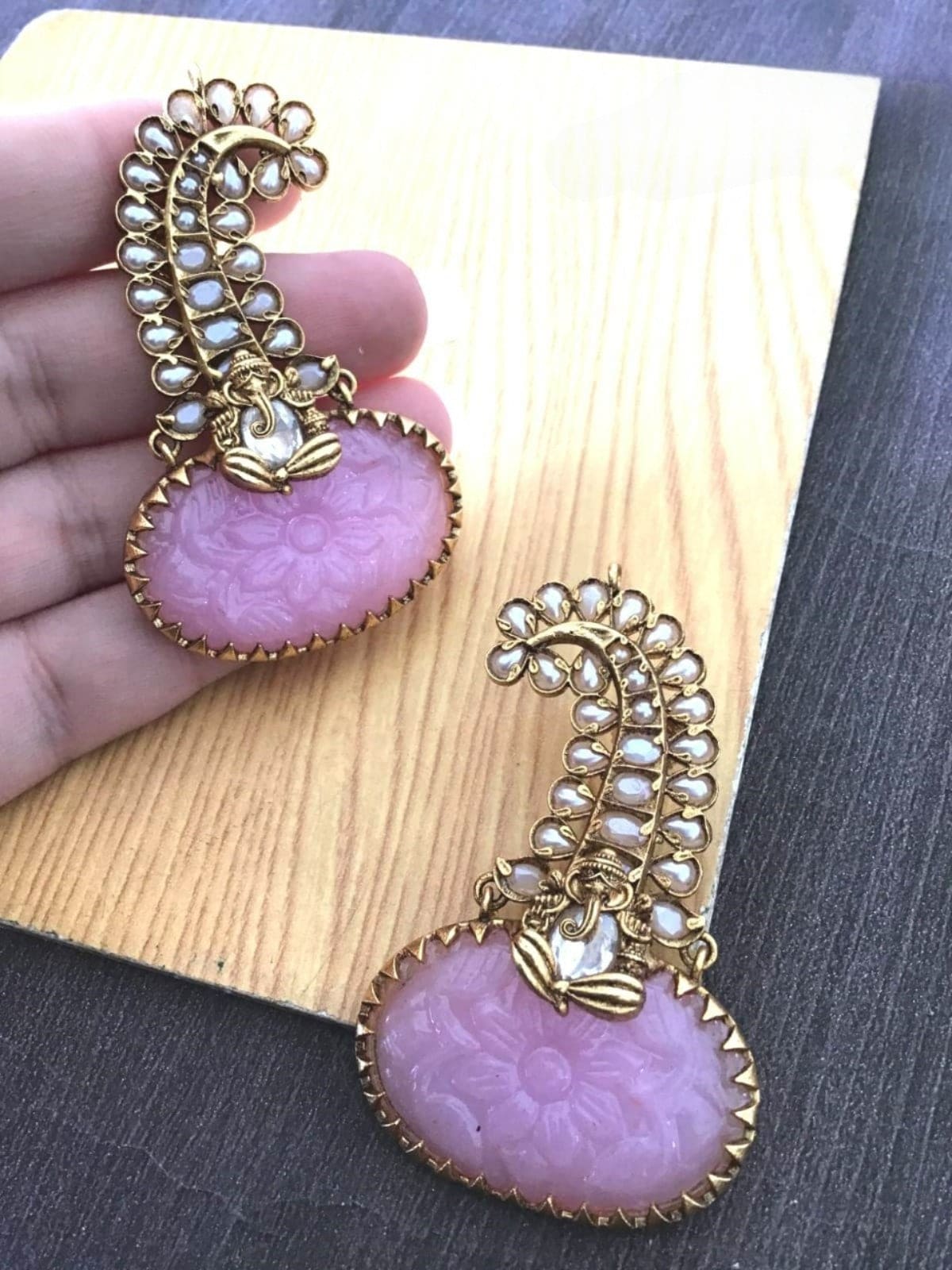 Sadhna earrings