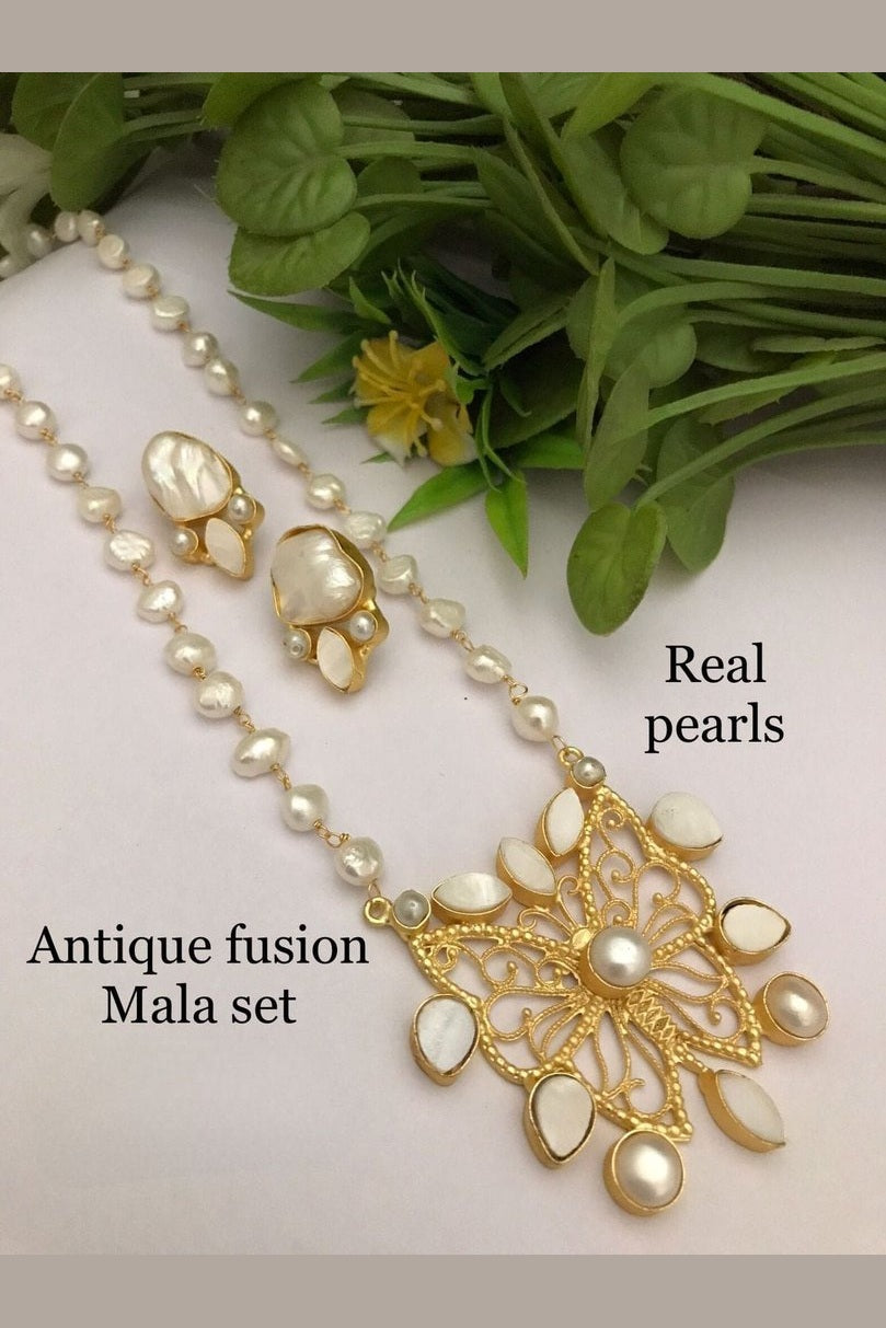 Iris Real pearl Set