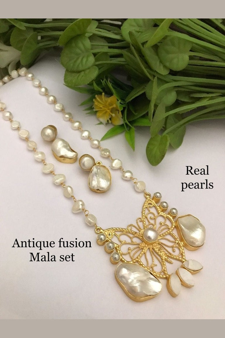 Erica real pearl set