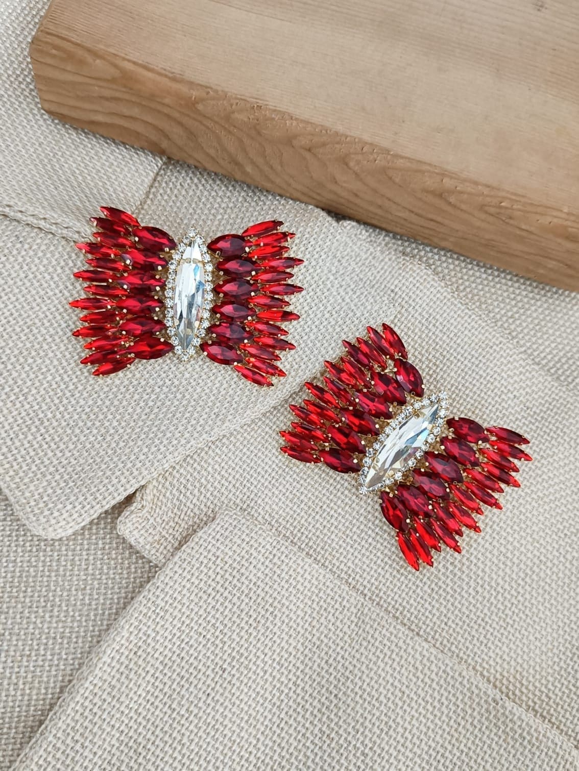 Tamaira classy earrings