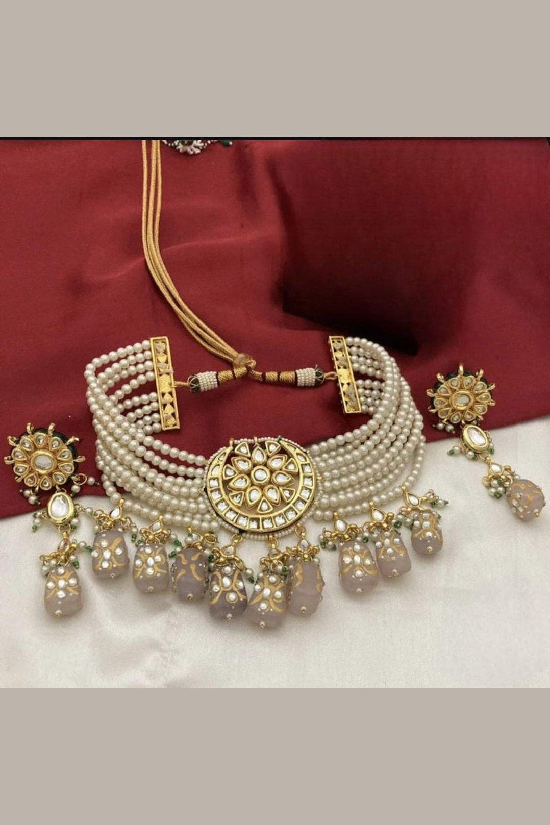 Vrushka set