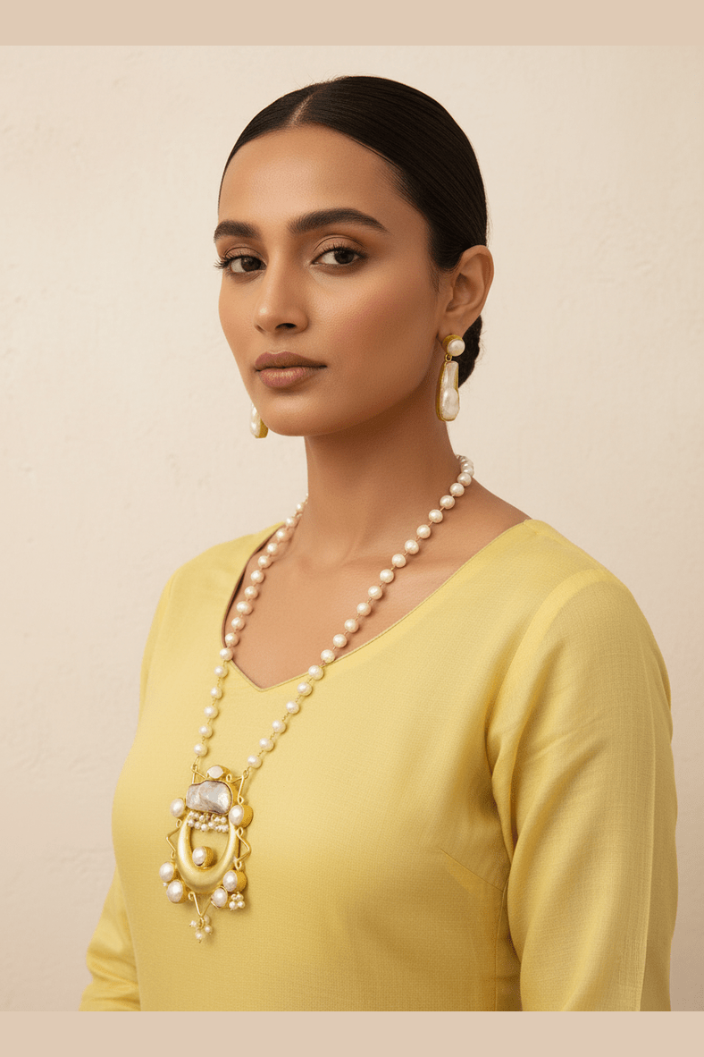 Bandhura real pearl set