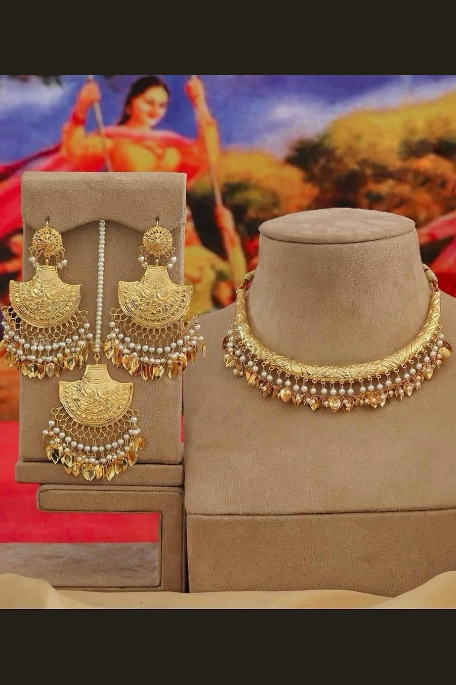 Ajuni Set