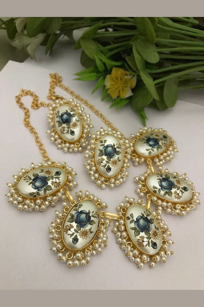 Dakshayani real pearl set