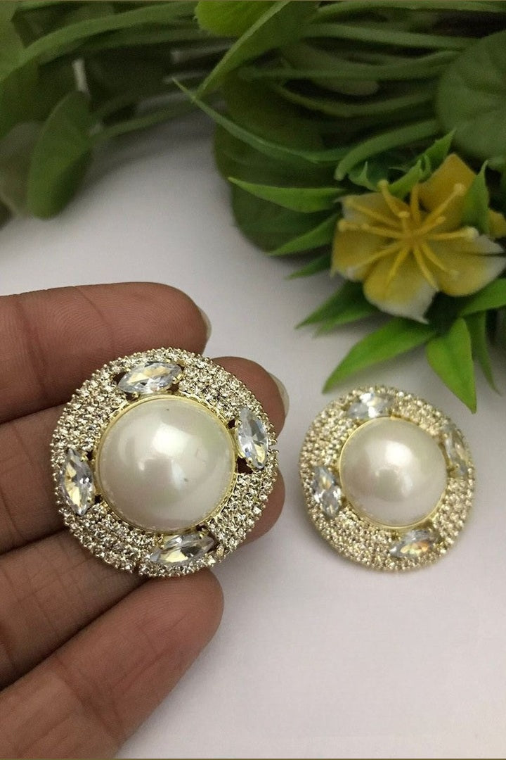 Sukriti ad pearl earrings