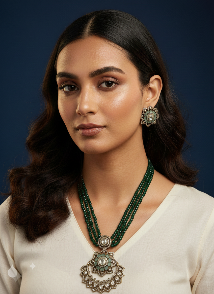 Mrinal polki kundan set