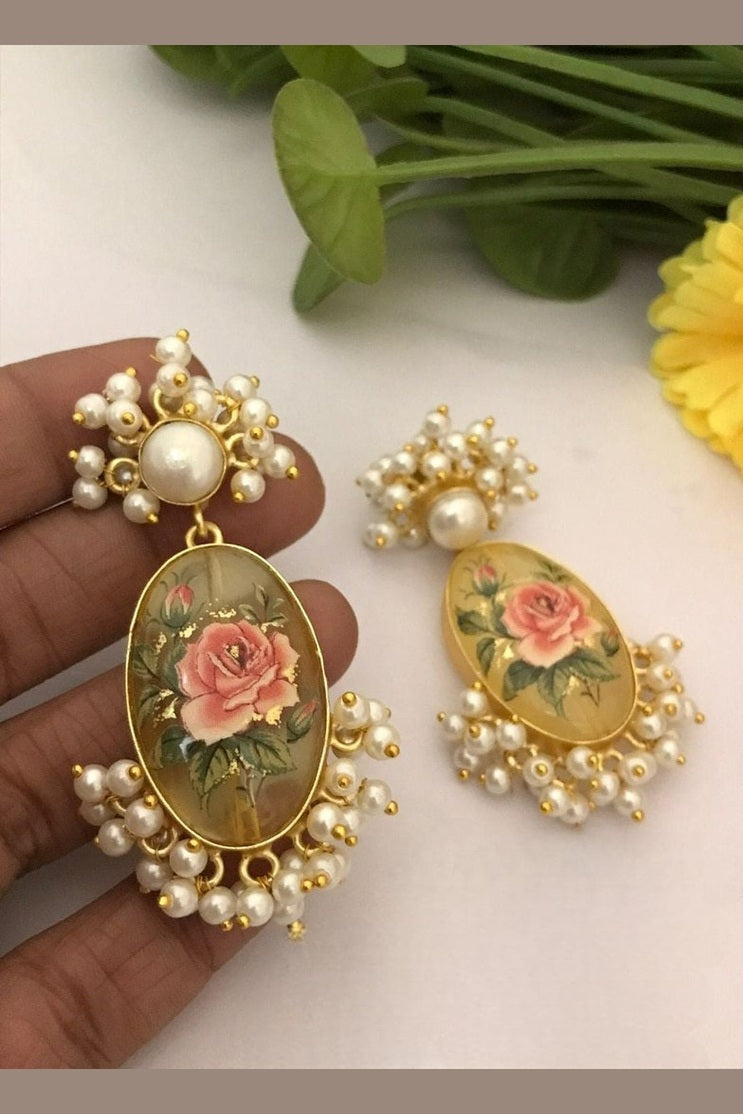Azalea real pearl earrings