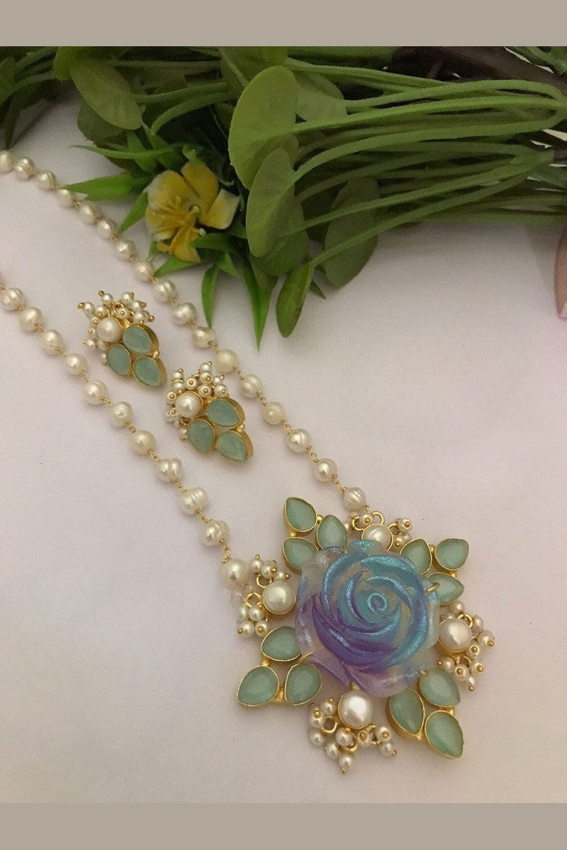 Rashita real pearl set