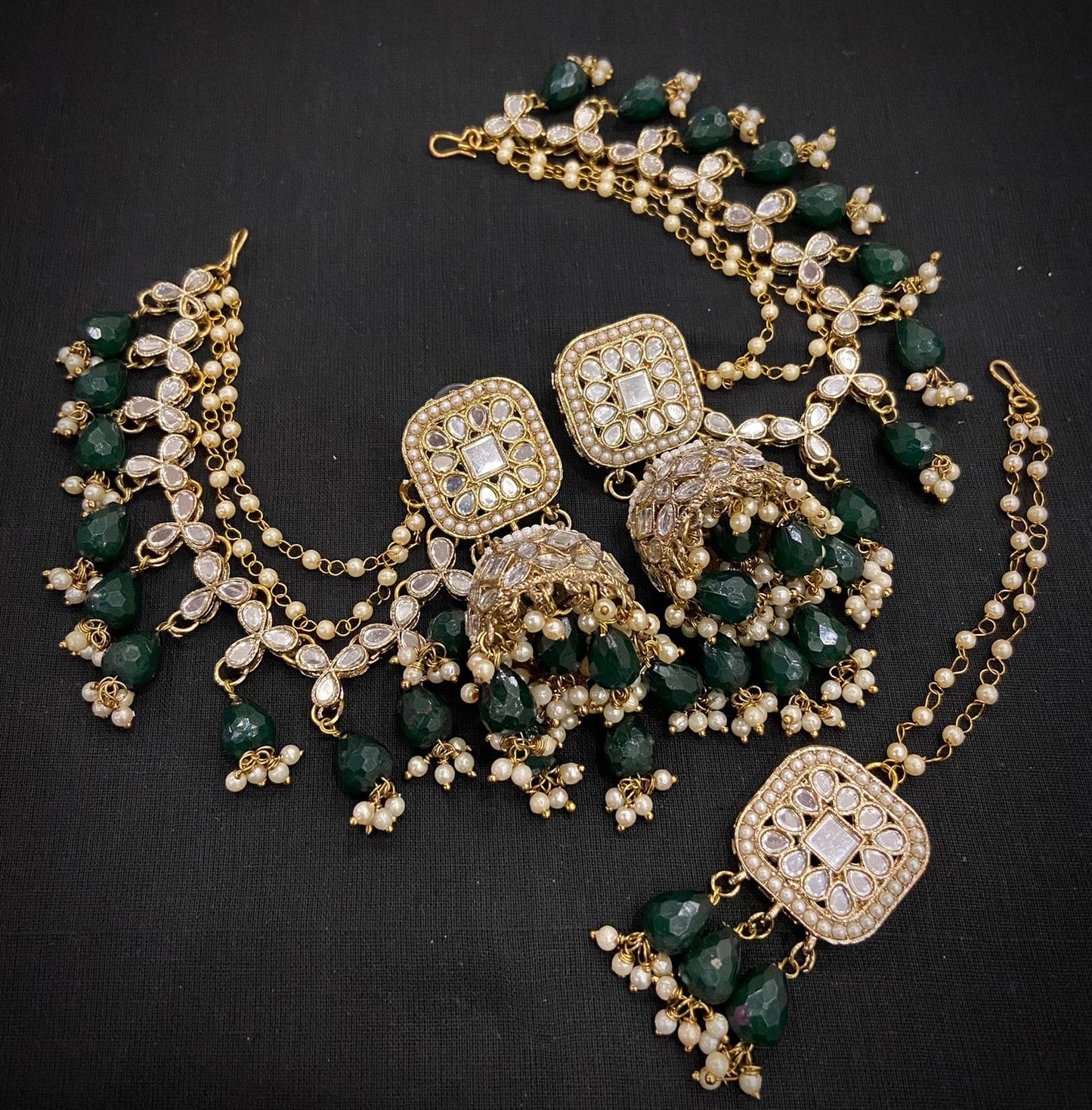 Vidhi earrings