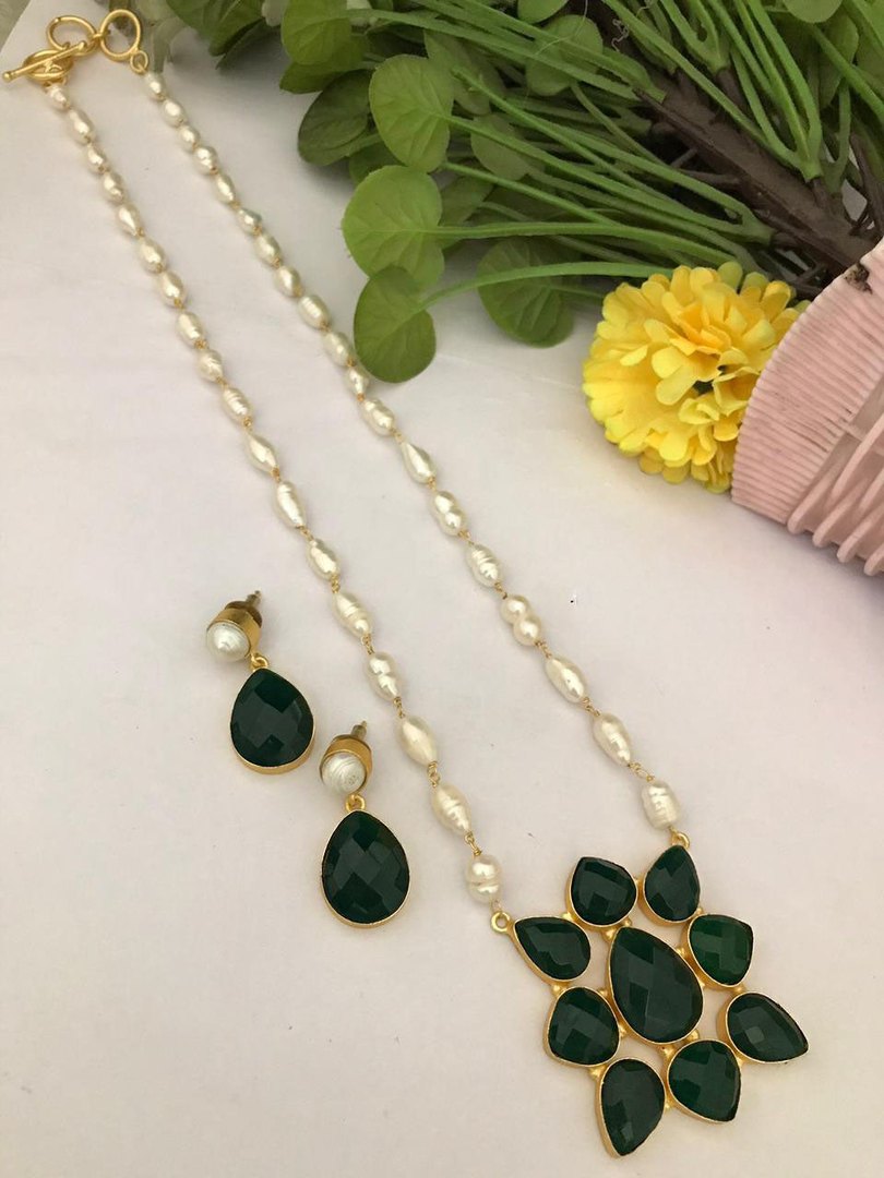 Omisha Real Pearl Set