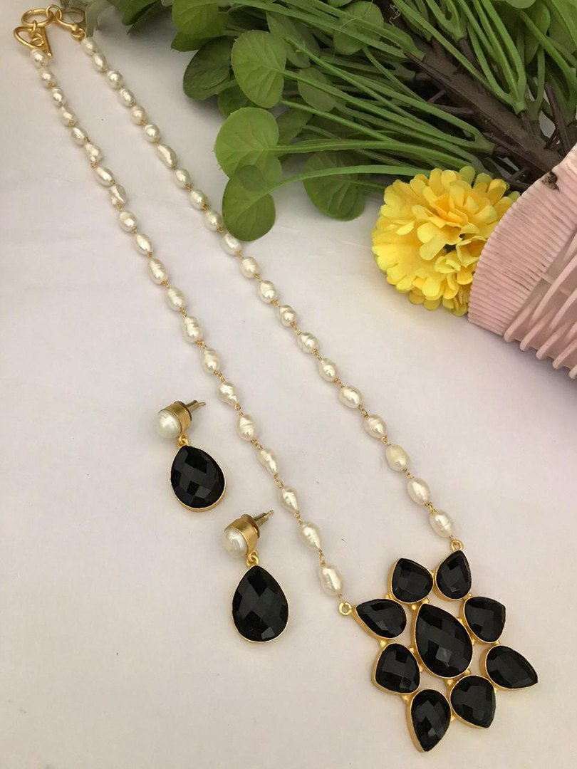 Omisha Real Pearl Set