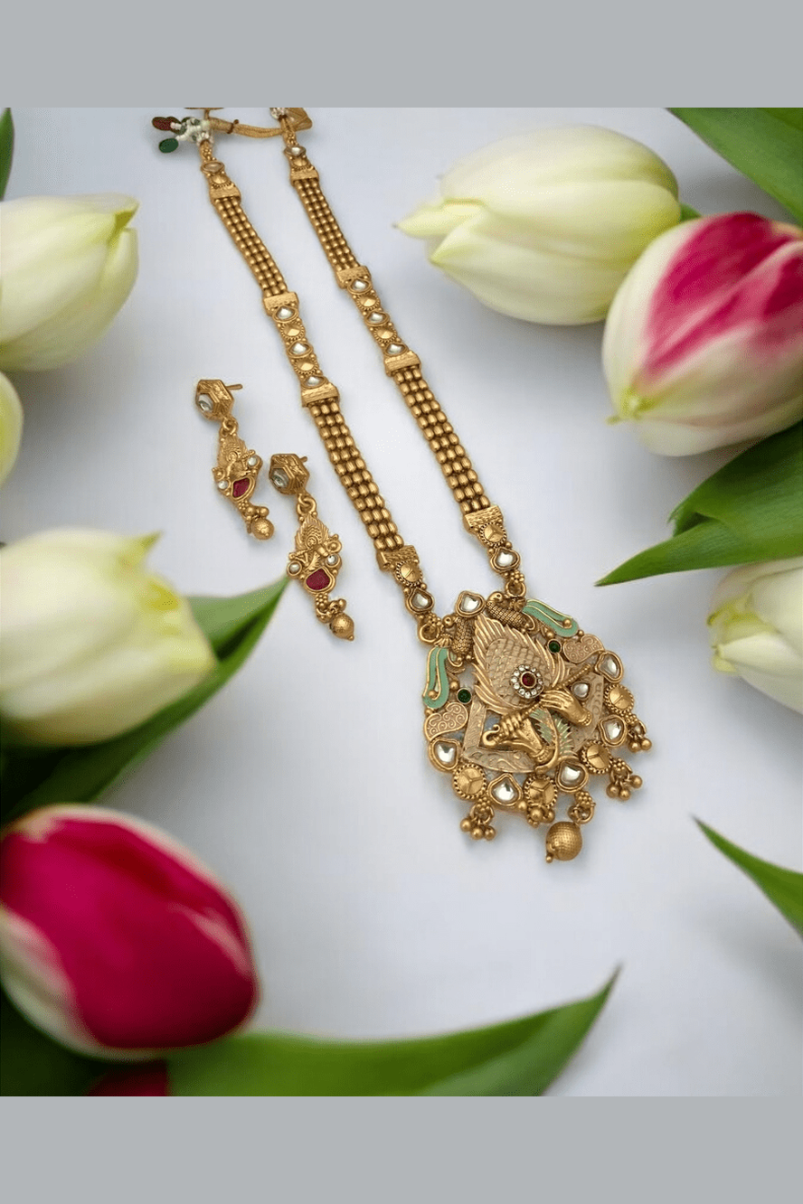 Murli gold look polki set