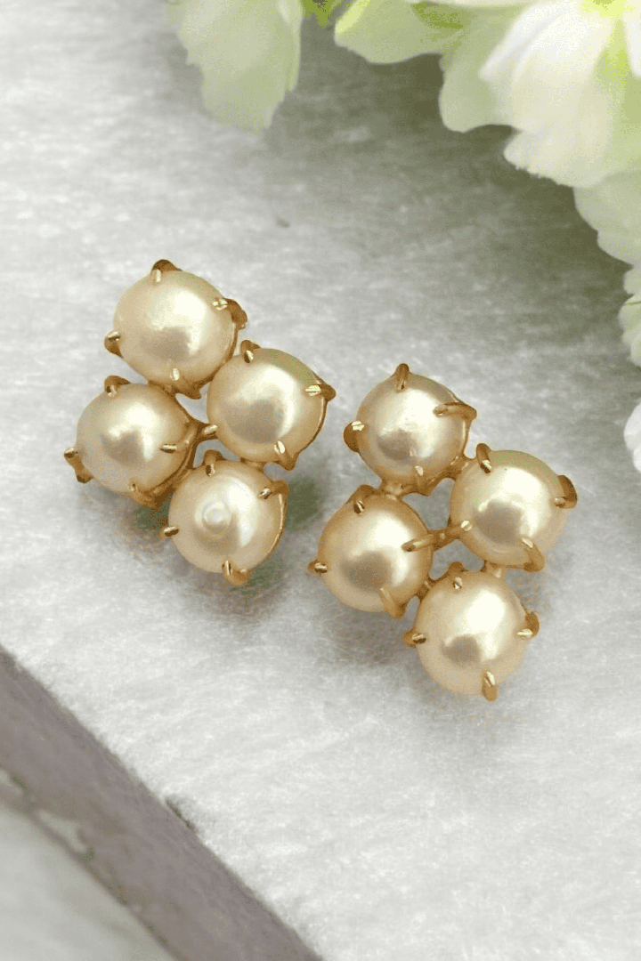 Sayani real pearl earrings