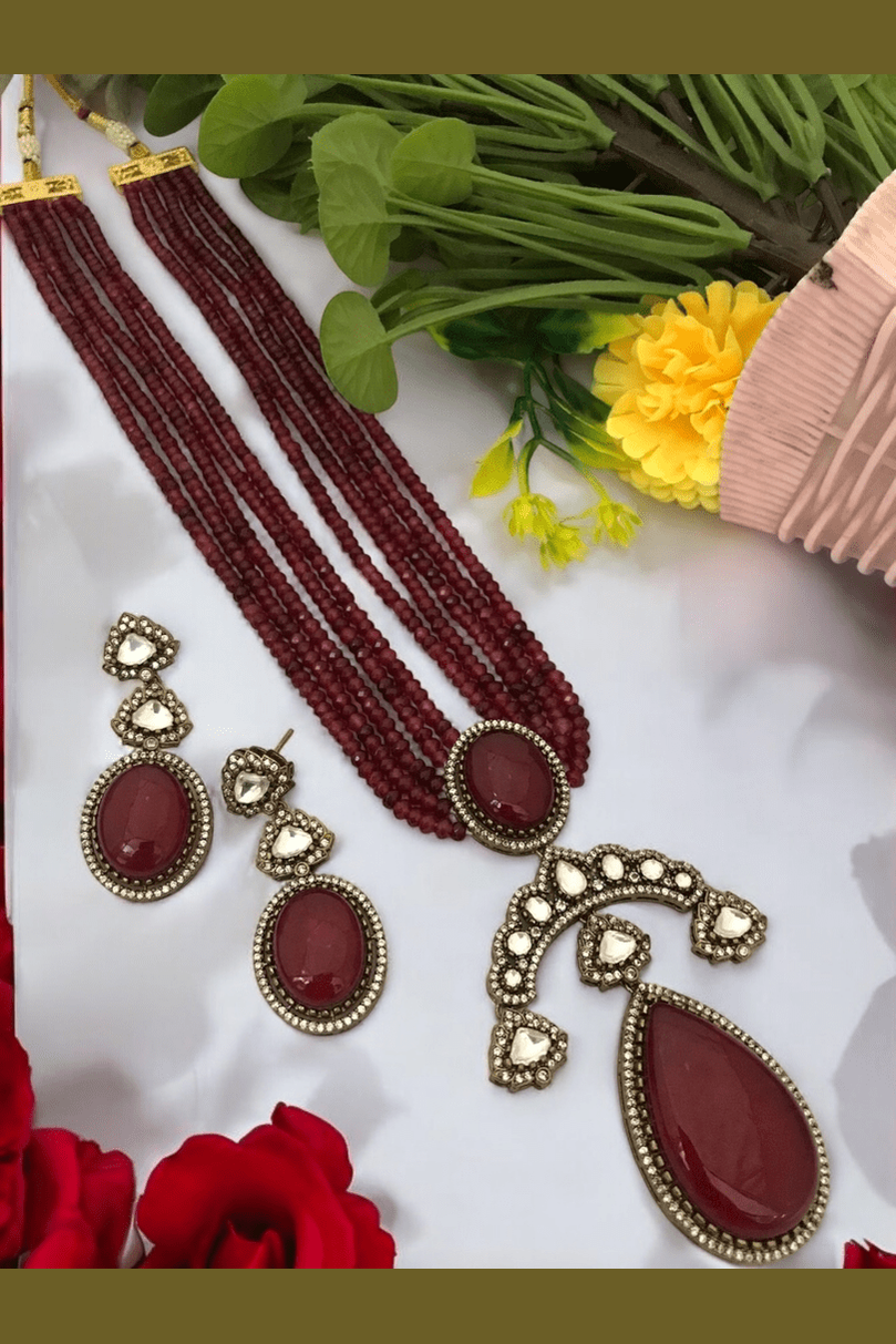Saachi kundan set