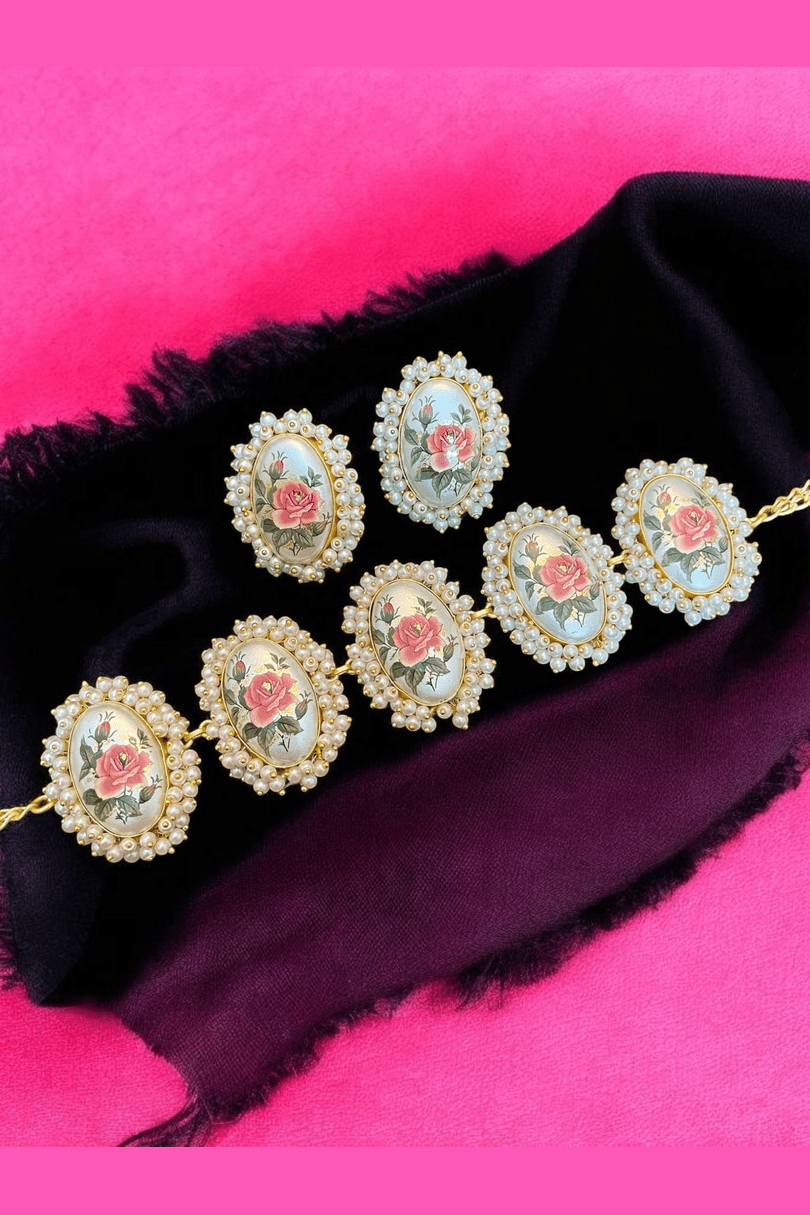 Malya real pearl set