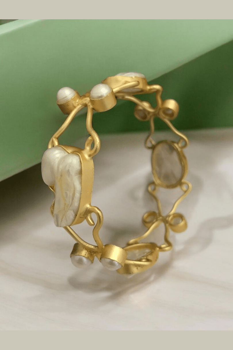 Rakshika real pearl bangles
