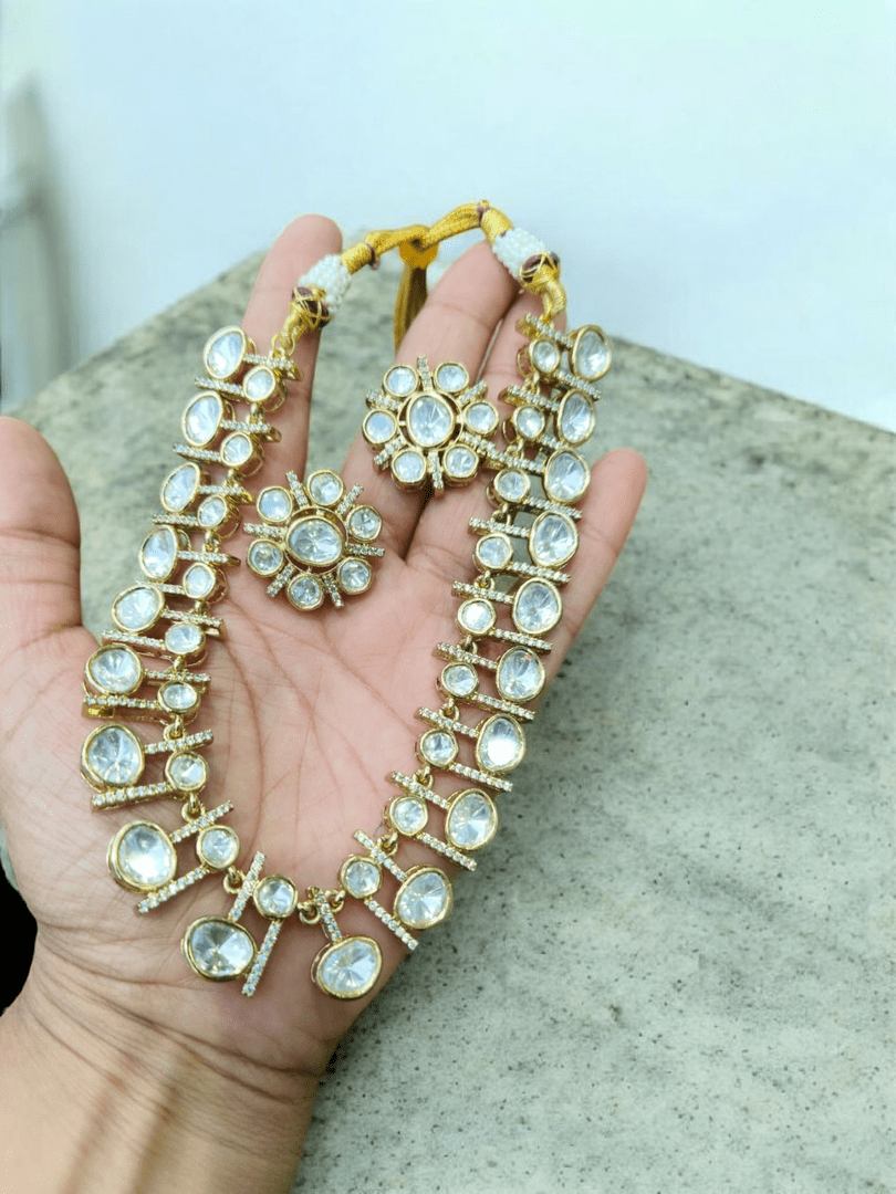 Apaara polki kundan set