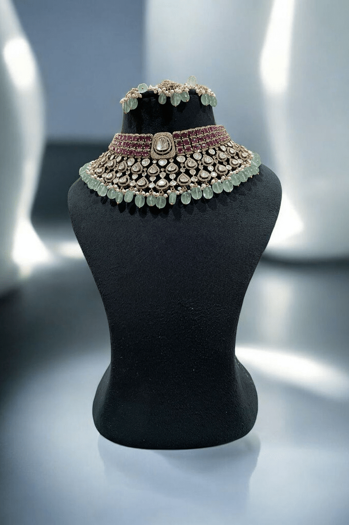 Reyna polki kundan set