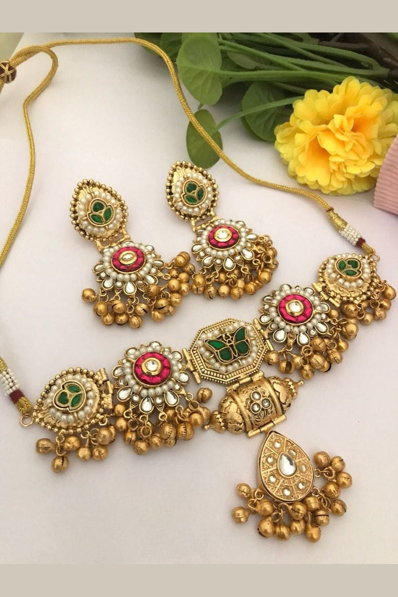 Dhitya fusion set