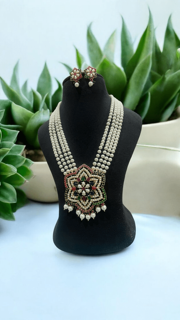 Vardini real pearl set
