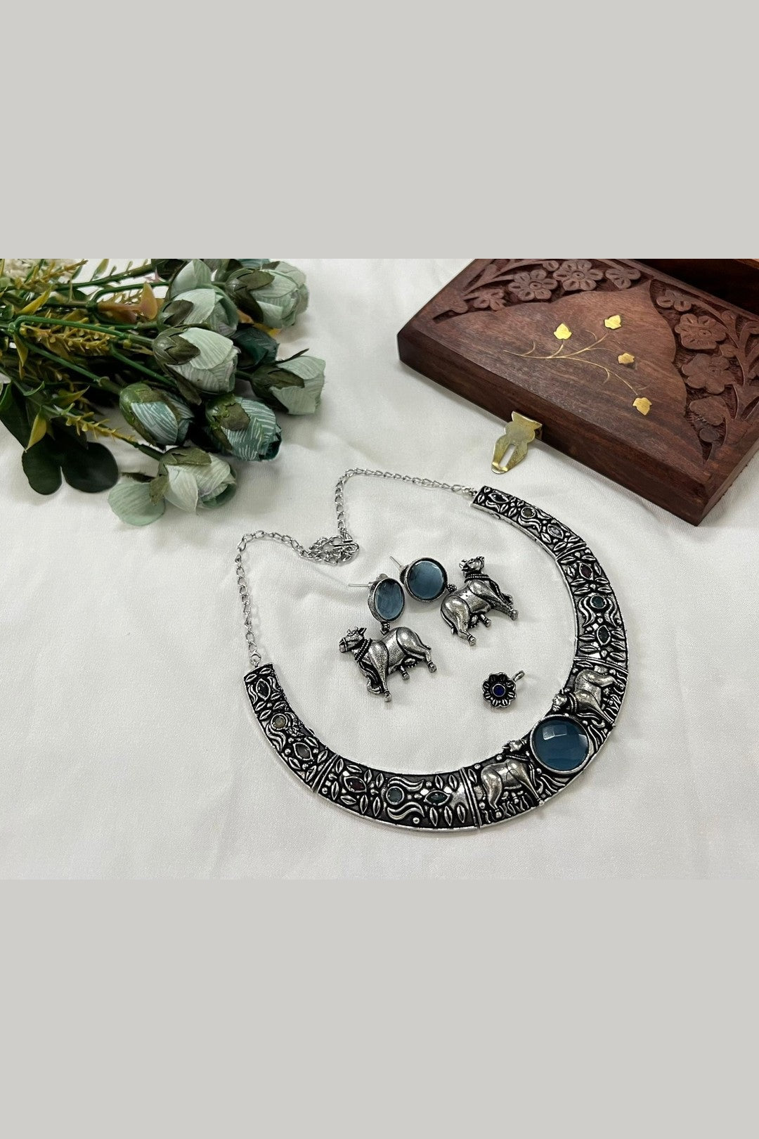 Antique hasli Anveksha set