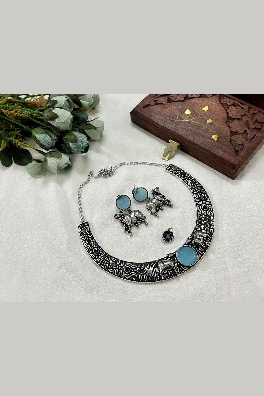 Antique hasli Anveksha set