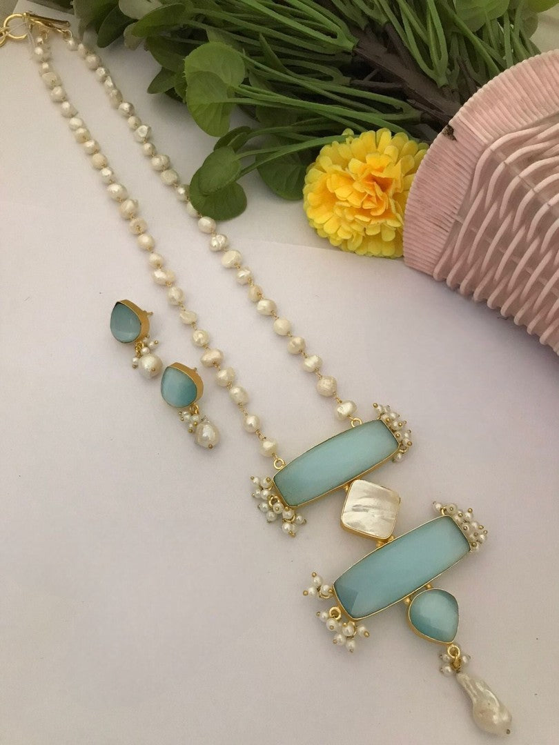 Namasvi real pearl set