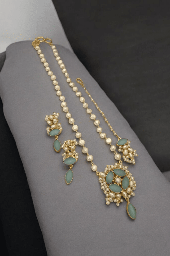 Madhusri real pearl combo set