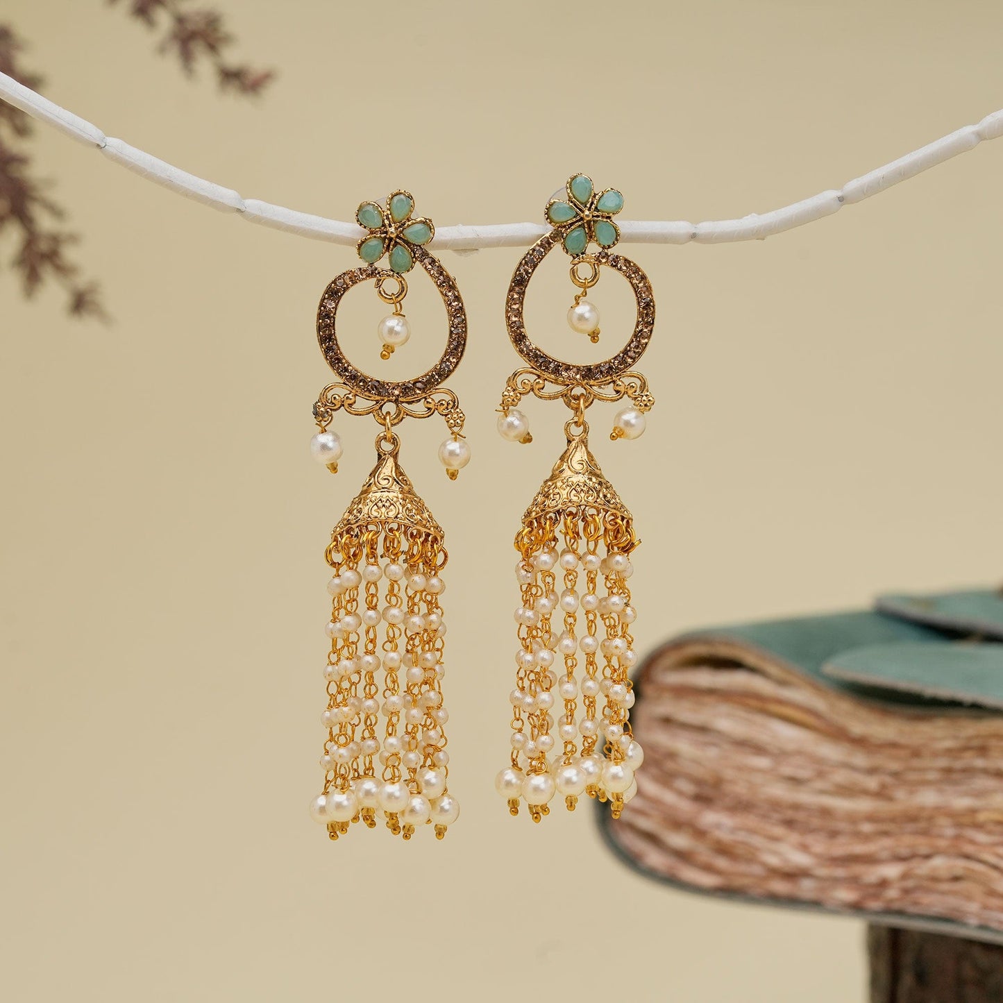 Jhaalar Earing