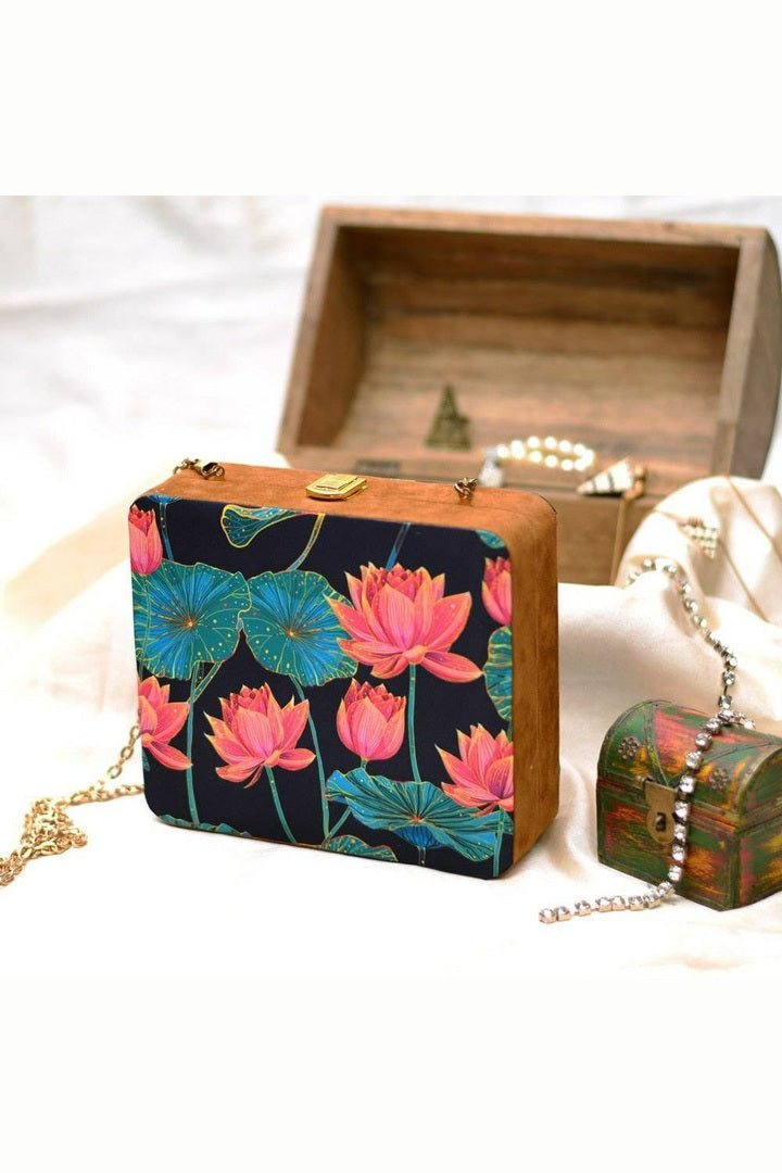 Lotus clutch - Aganya kreation