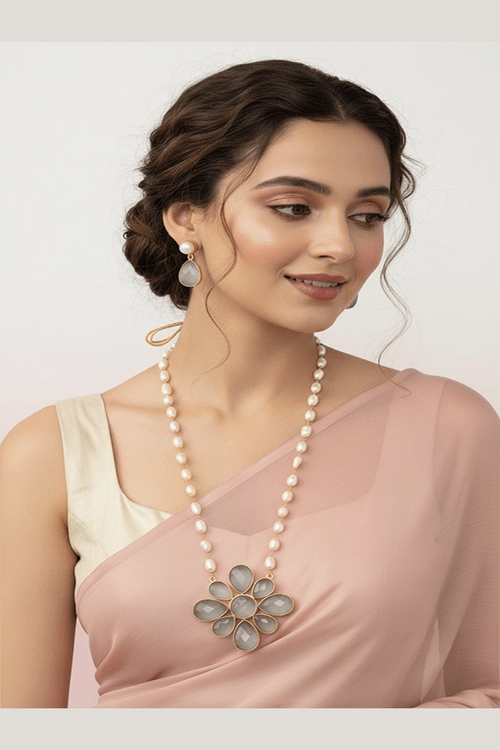 Umika Real Pearl Set