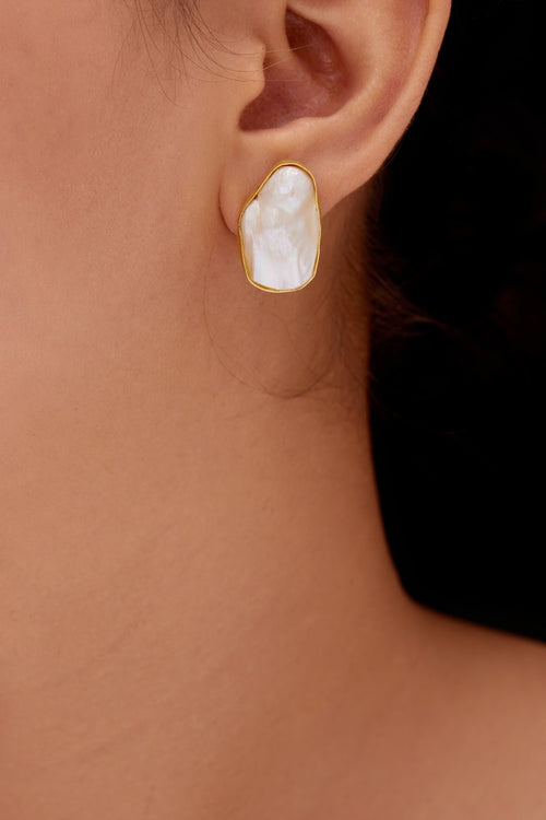 Parthivi real pearl set