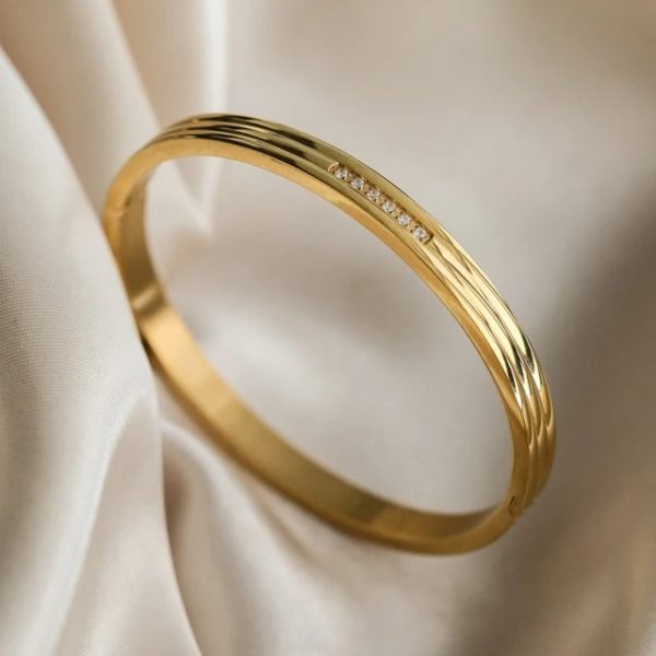 B-55 – 18k Gold Plated Stainless Steel Tarnish Free Waterproof Female Jewellery