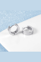 EM-2-Stainless Steel Anti Tarnish Waterproof Male Jewellery