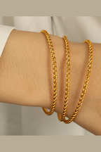 B-100 – 18k Gold Plated Stainless Steel Tarnish Free Waterproof Female bracelet