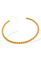 B-100 – 18k Gold Plated Stainless Steel Tarnish Free Waterproof Female bracelet