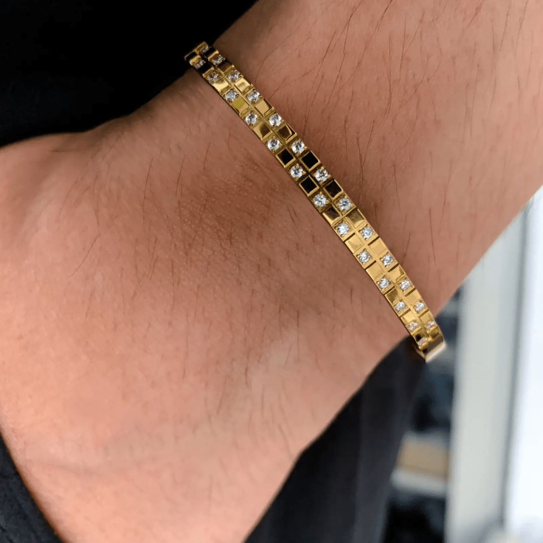 B-102 – 18k Gold Plated Stainless Steel Tarnish Free Waterproof Female Jewellery