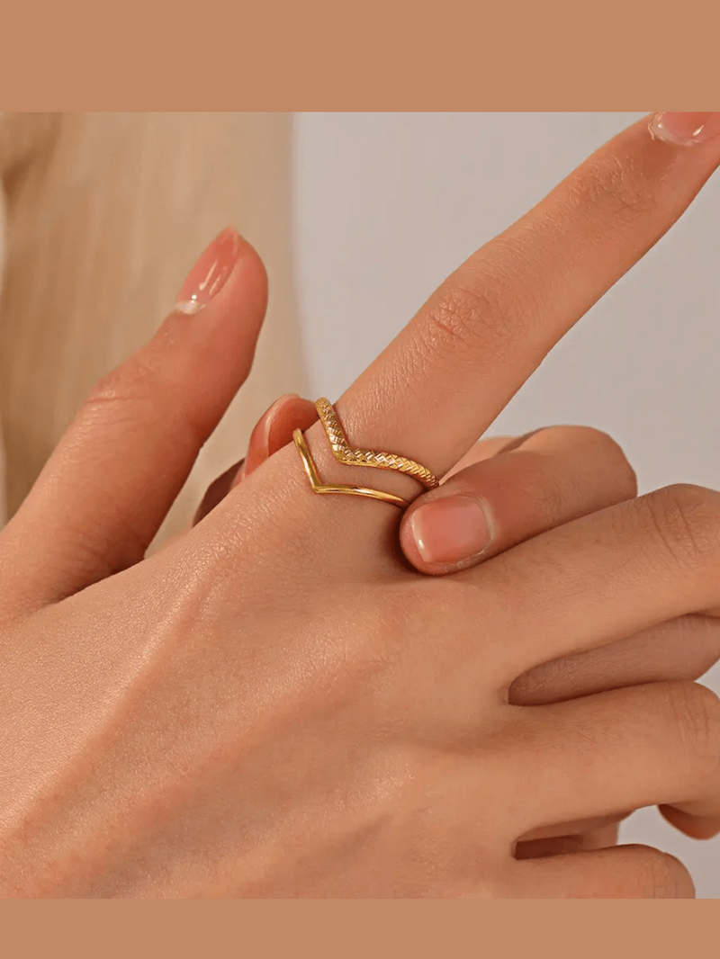 R-153– 18k Gold Plated Stainless Steel Tarnish Free Waterproof Female Jewellery