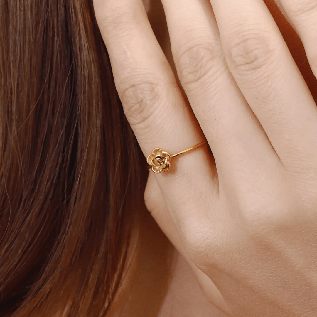 Sleek 18k Gold Plated ring