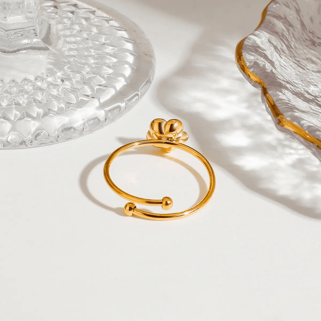 Sleek 18k Gold Plated ring