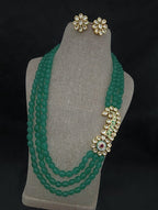 Inaya kundan set