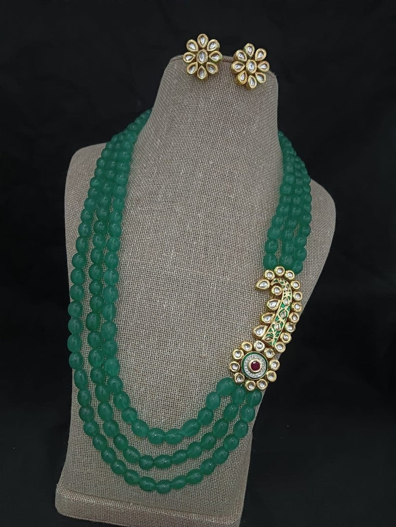 Inaya kundan set
