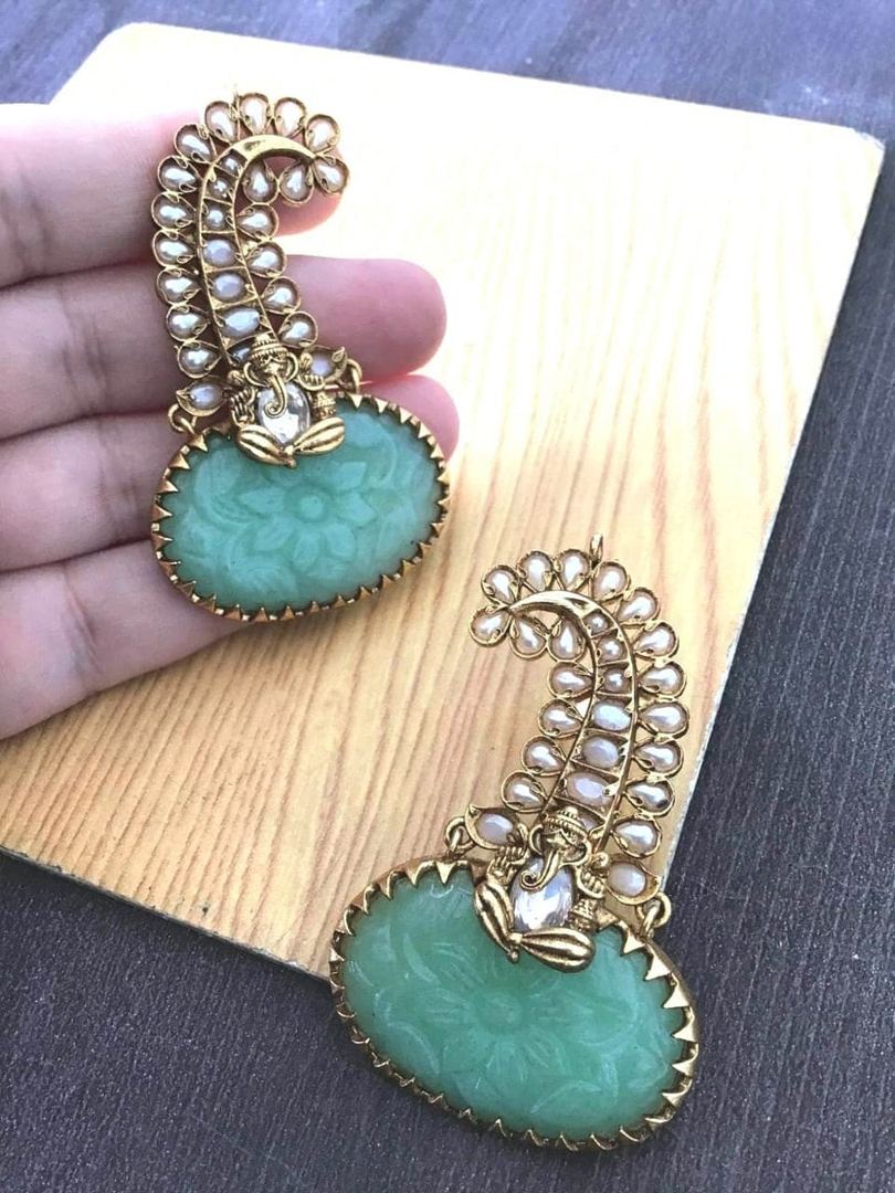 Sadhna Earrings