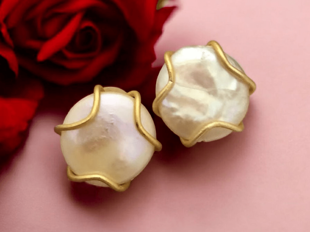 Mridula Real pearl Earrings