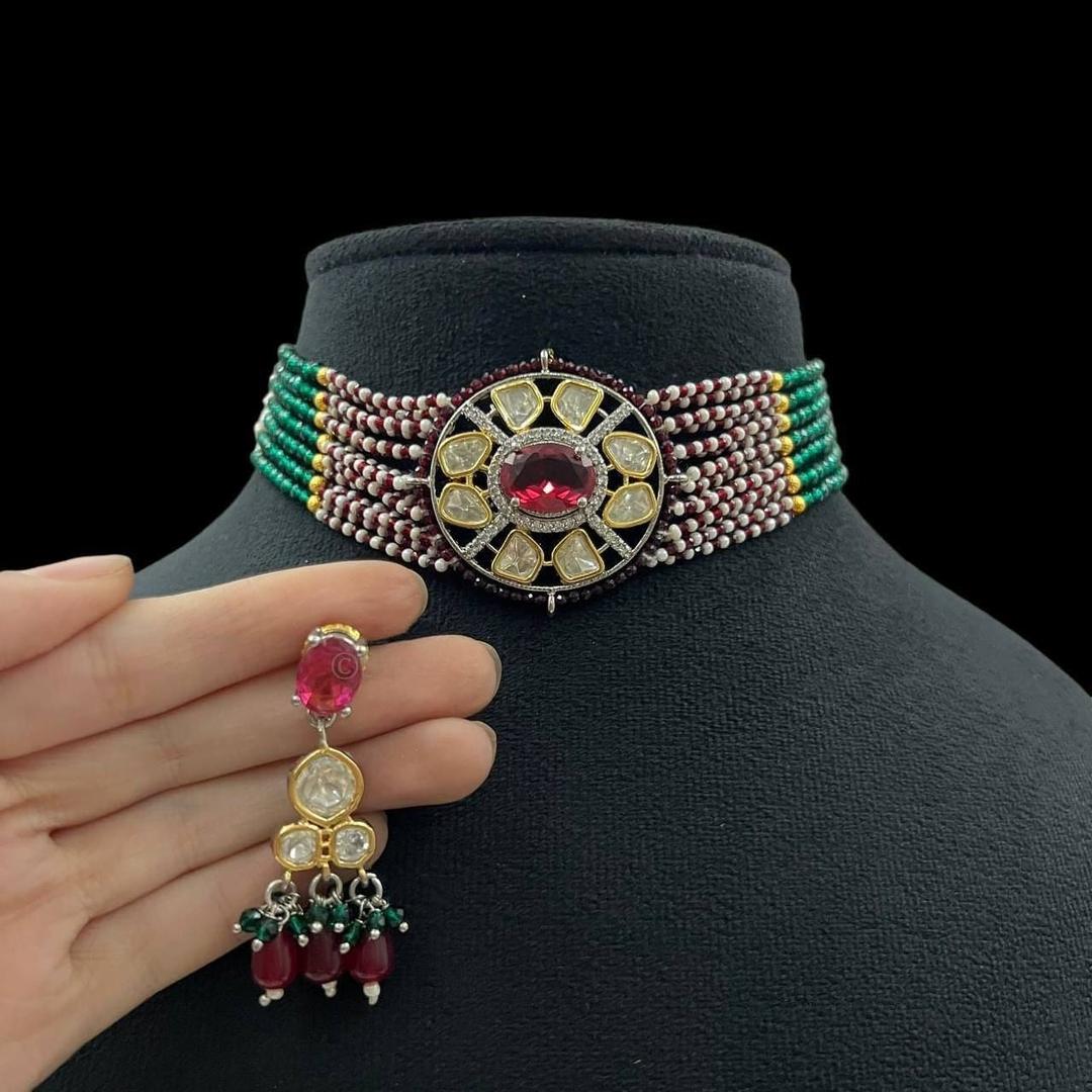 Ishanvi polki choker Set