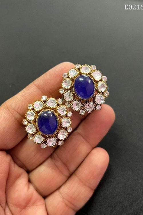 Reshma Earrings Studs