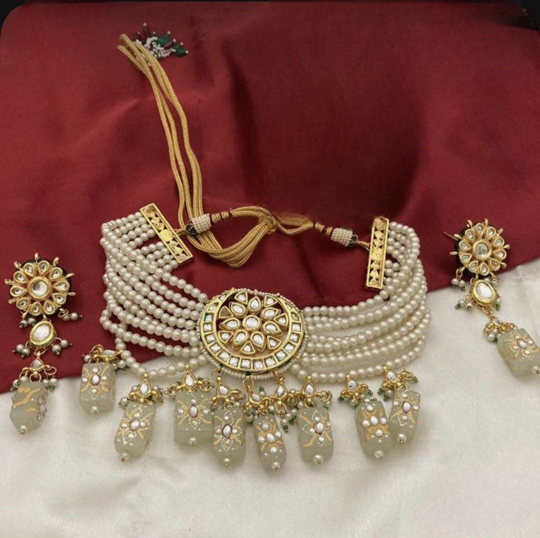 Vrushka set