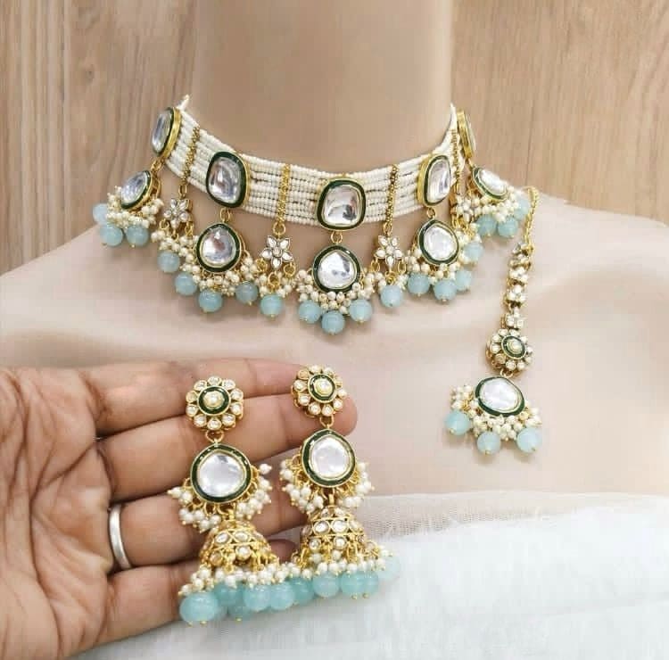 Dakshaja kundan set